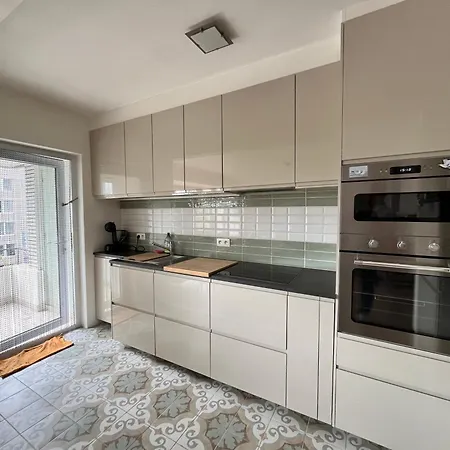 Charming 2-bedroom In The Heart Of T30 오스텐드