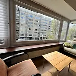 Charming 2-bedroom In The Heart Of T30 Appartement *