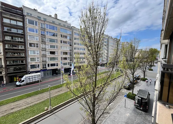 Διαμέρισμα Charming 2-bedroom In The Heart Of T30