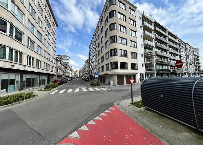 Charming 2-bedroom In The Heart Of T30